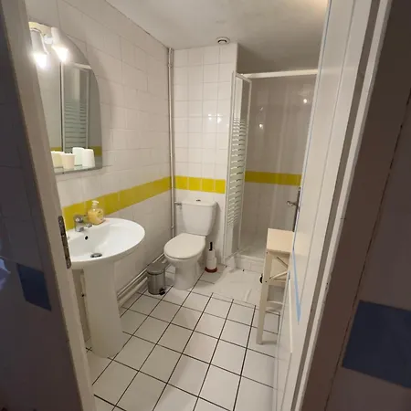 Alojamento de Acomodação e Pequeno-almoço Aux Châtaigniers Langon (Gironde)
